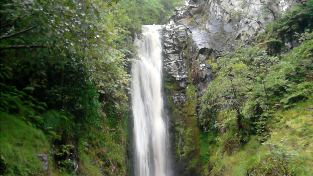 Glenevin Waterfall